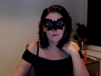 Hey my name is Daisey87, sweet and naughty woman, how wants to try something new.I like hot lingerie, man whit a nice cock, i like dirthy talk, Tell me your fantasy and i will tell you mine....