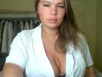 Hey Im Gemma, 24 British babe ! I am curvy with 36E tits !