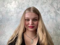 I’m a girl who loves playing with moods and looks. I enjoy starting with a smile and a few words, then slowly diving into a conversation where every moment feels a little more special. I can be soft or a little daring  it all depends on how you treat me.
For me, the vibe matters: trust, ease, and a touch of mystery. I like conversations that flow naturally, sometimes playful, sometimes a bit teasing… If you pay attention to details and enjoy real connection  we’ll definitely have a good time together.