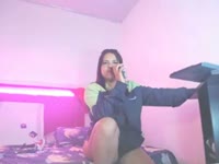 I am a very hot latin girl and I like to
masturbate in camera for you