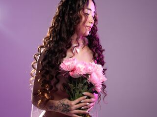 sexy webcam girl BellaClaire