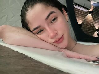 naked cam girl photo CamilaMalkovich