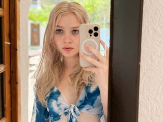 hot camslut JuneLane