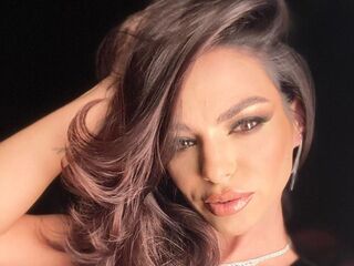 adult webcam chat room Lizzie