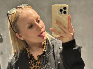 camwhore video LucilleWiste