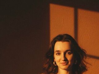 cam girl masturbating with sextoy LurlineSundling