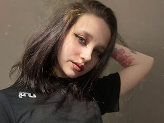 camslut fingering wet pussy RositaMackessy