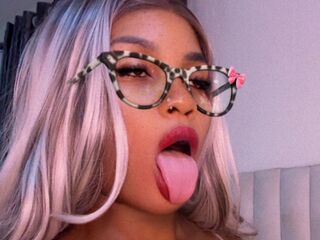 masturbating cam girl VivianArnault