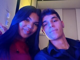 chatroom live sex LadyAndLogan