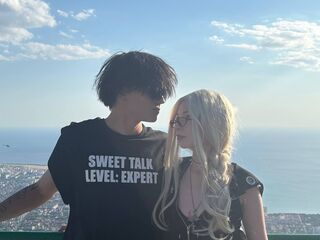 dirty couple webcam LucilleAndMoriah