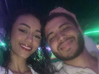 camcouple livesex MaxandAbby