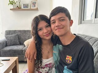 live chat with couple having sex ZelinaAndJackso