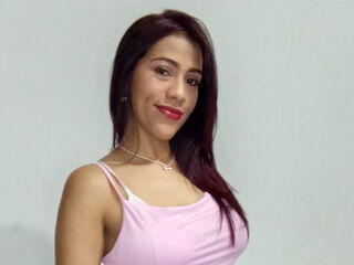 camgirl bondage live cam GeorginaEvanz