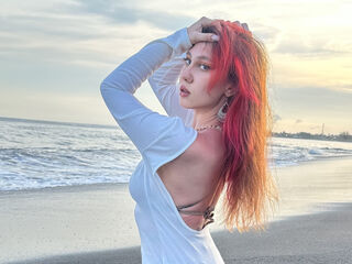 naked girl with webcam masturbating AdaLune