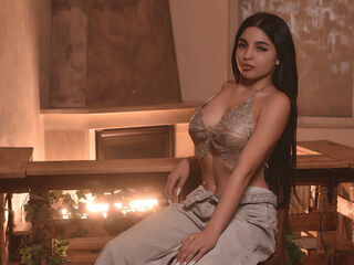 camslut spreading pussy AishaObsession