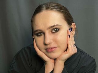 porn cam AlanaHowlett