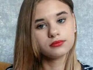 naughty cam girl picture AlannaColdivar