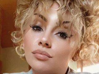 webcam babe chat room AlexisGray
