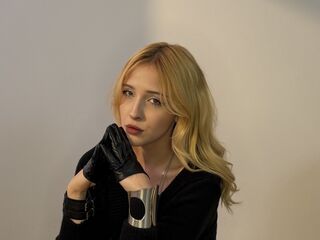sex web cam chat room AmeliaHatta