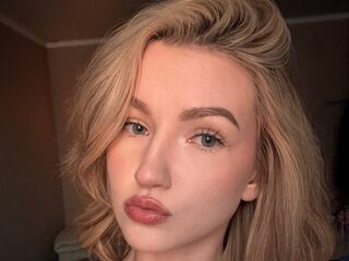 adult chat AmyConnelly