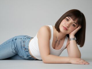 naughty camgirl AnikaFiorenz