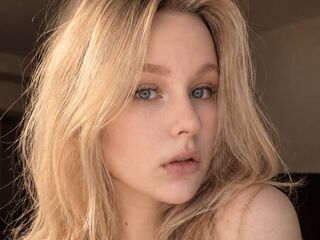 shaved pussy webcam AnnaReen