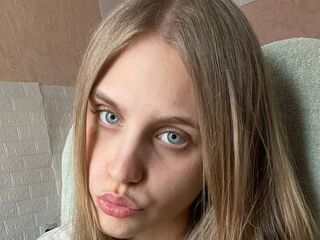 hot sex web cam AyannaOverturf
