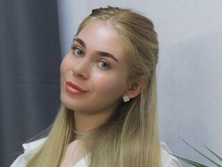 naked girl with cam fingering BarbaraJeff