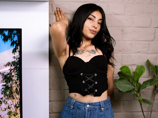 girl cam naked BrunnetAlba