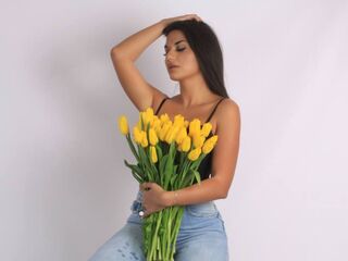 naked cam girl masturbating with sextoy Caassandra