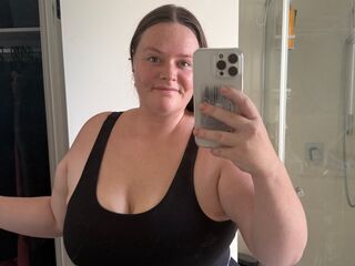 camwhore masturbating with vibrator Carinabro