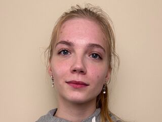 naked camgirl gallery CarmanChapmon