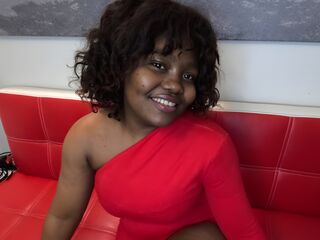 camgirl webcam photo CarmenDubois