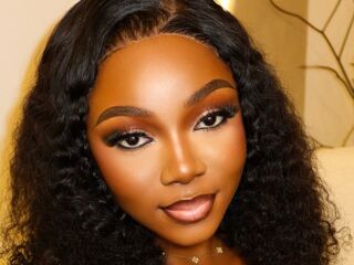 nude webcamgirl picture CassieCee