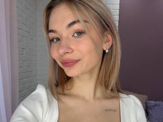 girl topless CindyRud