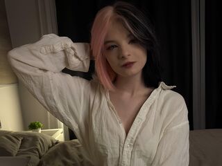 fingering girl webcam  ClaudineKrentz