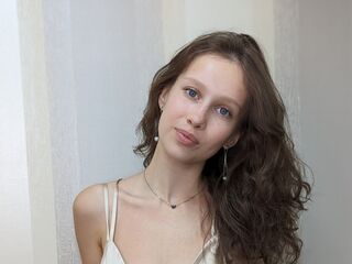 camgirl masturbating with sextoy CoventinaCroston