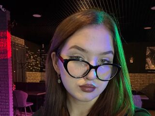 masturbating camgirl CrisRealbuto