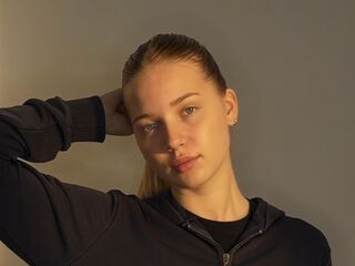 hot naked webcam girl CristalCinnamond