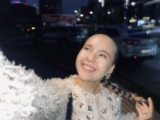 shower cam CristinAuslander