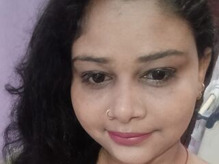 cam girl live webcam video CurvySoniya