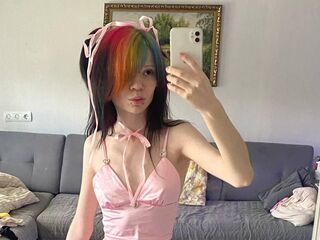 camgirl showing tits DarlaKarels