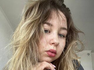 kinky webcam video DebraCooper