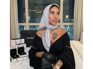 nude camgirl pic DianaCarolinas