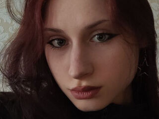 nude gamgirl DiedraTousant