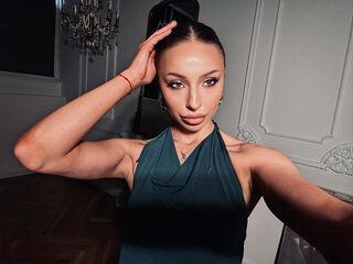 nude cam photo ElizabethNorris