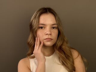 adult cam ElmerRoche