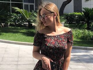 jasmin porn EmileeBeyale