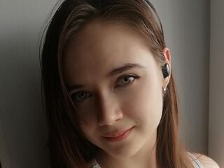 live sex cam EmilieMollo