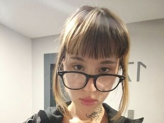 masturbating cam girl HallieAblin